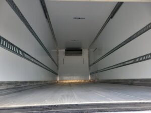 26' Box Refrigerated BoX Truck